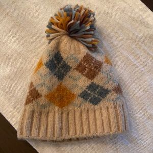 Zara hat